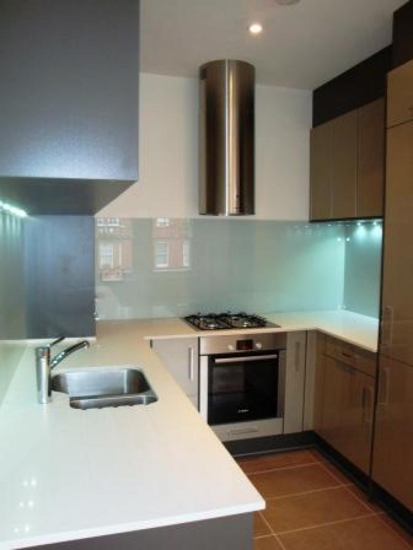 			2 Bedroom, 1 bath, 1 reception Flat			 Goldhurst Terrace, WEST HAMPSTEAD